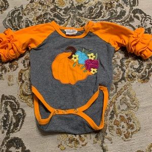 Pumpkin onesie 3-6 months